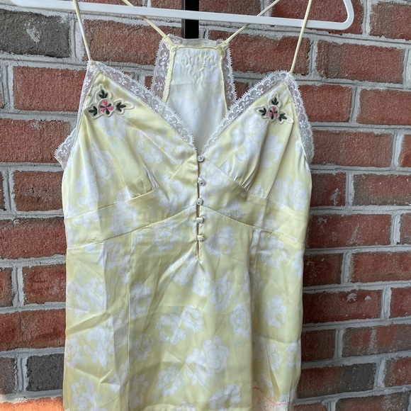NWT FREE PEOPLE INTIMATELY LEMON CUSTARD EMBROIDERED NIGHT SPECIAL CAMI XS - Picture 2 of 7